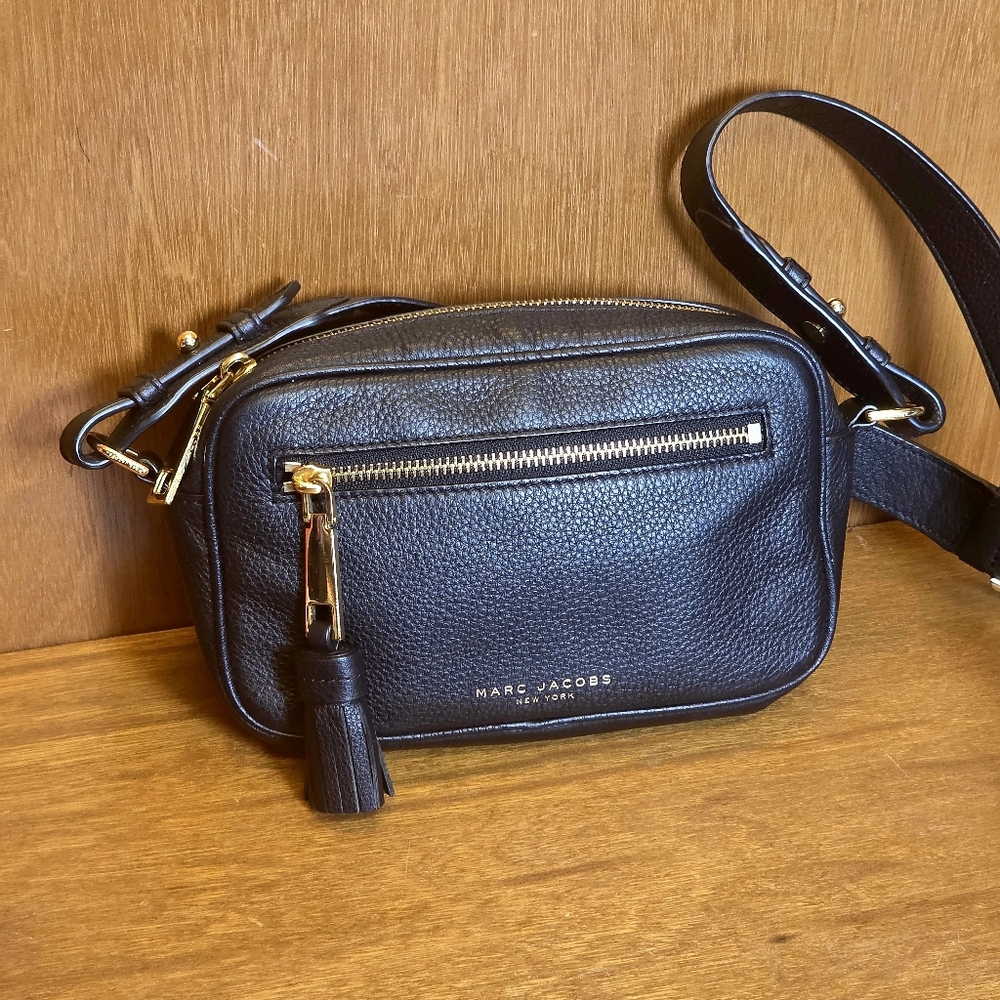 VINTAGE MARC JACOBS NEW YORK ZOOM CROSSBODY LEATHER BAG - Picture 13 of 16